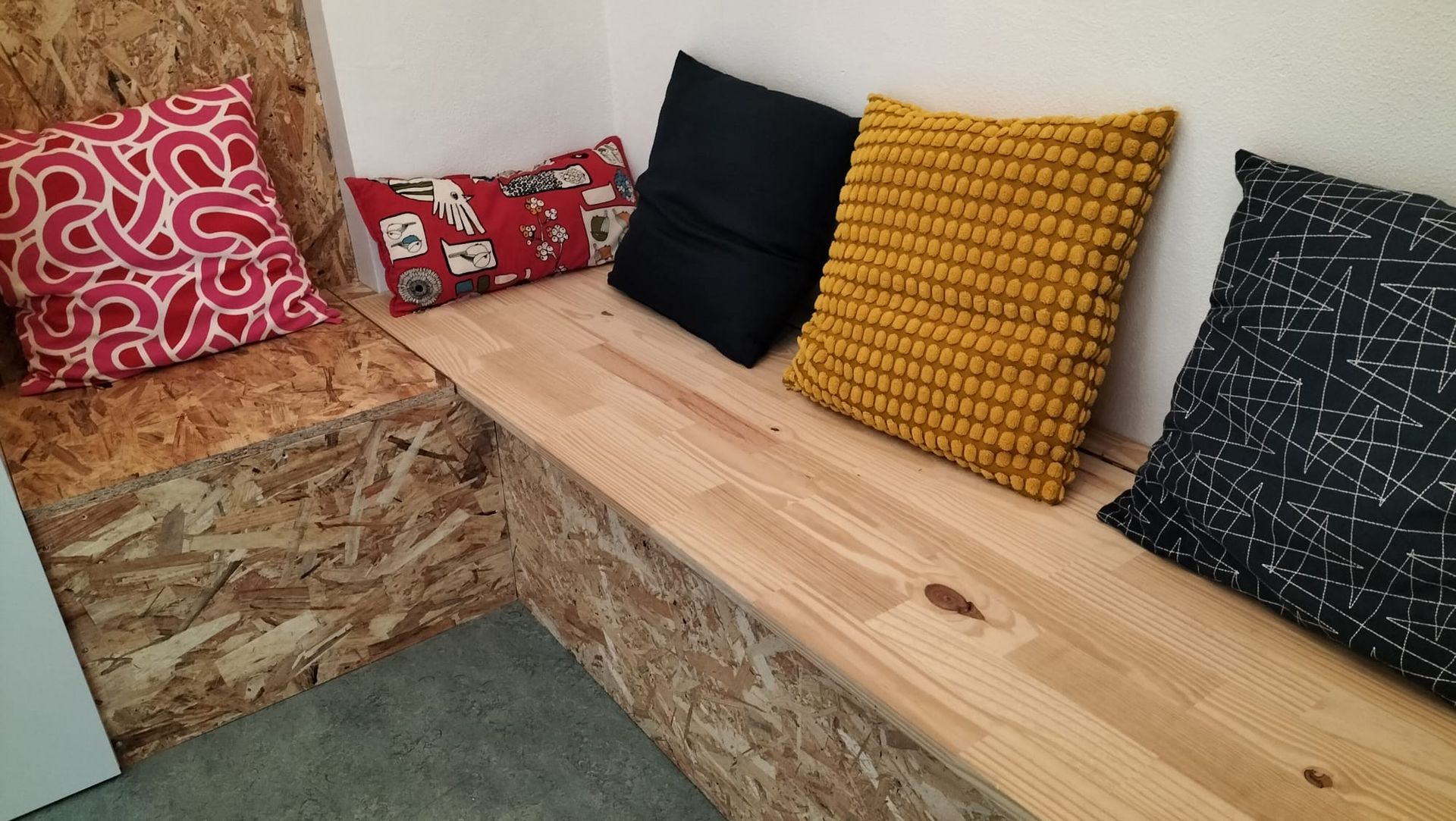 Banquette